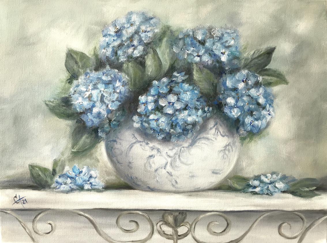 Картина: Голубые гортензии в вазе. Изображение №1